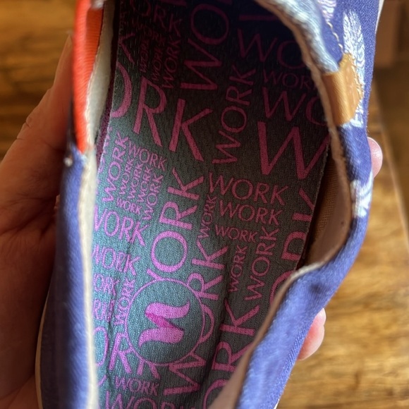 UIN Dreamcatcher Slip-On Shoes - Picture 12 of 13